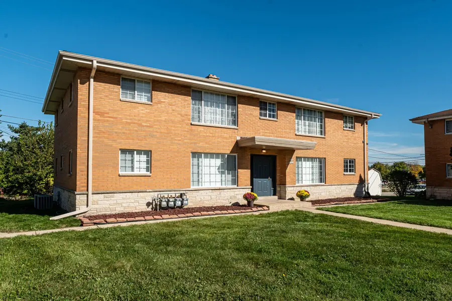 N84W15464 Menomonee Ave, Menomonee Falls, WI 53051 - #2