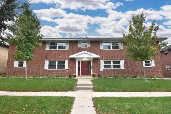 3050 W Fardale Ave, Milwaukee, WI 53221