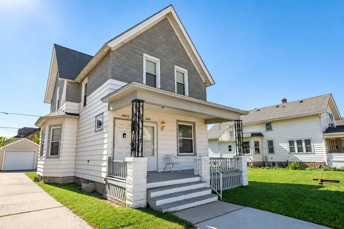 1047 W Washington St, West Bend, WI 53095 - #1