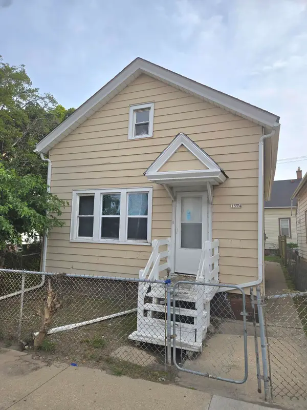 1574 S 2nd St, Milwaukee, WI 53204