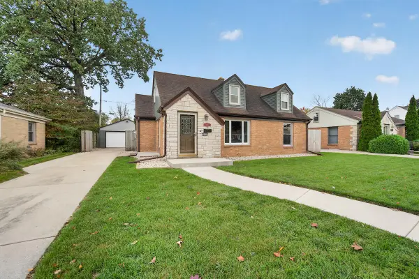 801 Lombard Ave, Racine, WI 53402