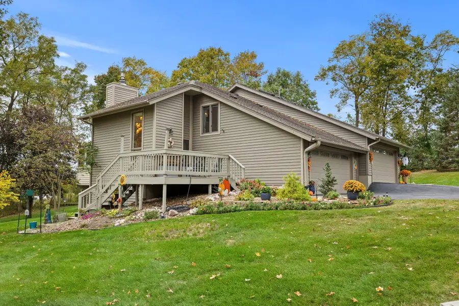 2604 East Ave N, Onalaska, WI 54650 - #2