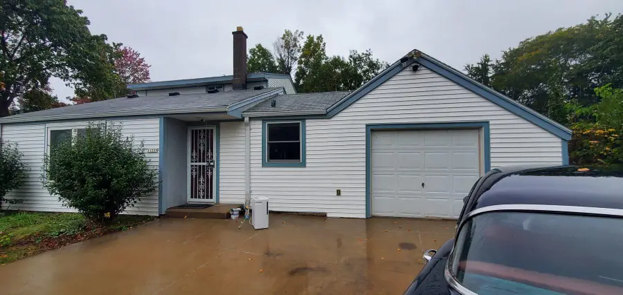 11255 W Mayers Dr, Franklin, WI 53132 - #3