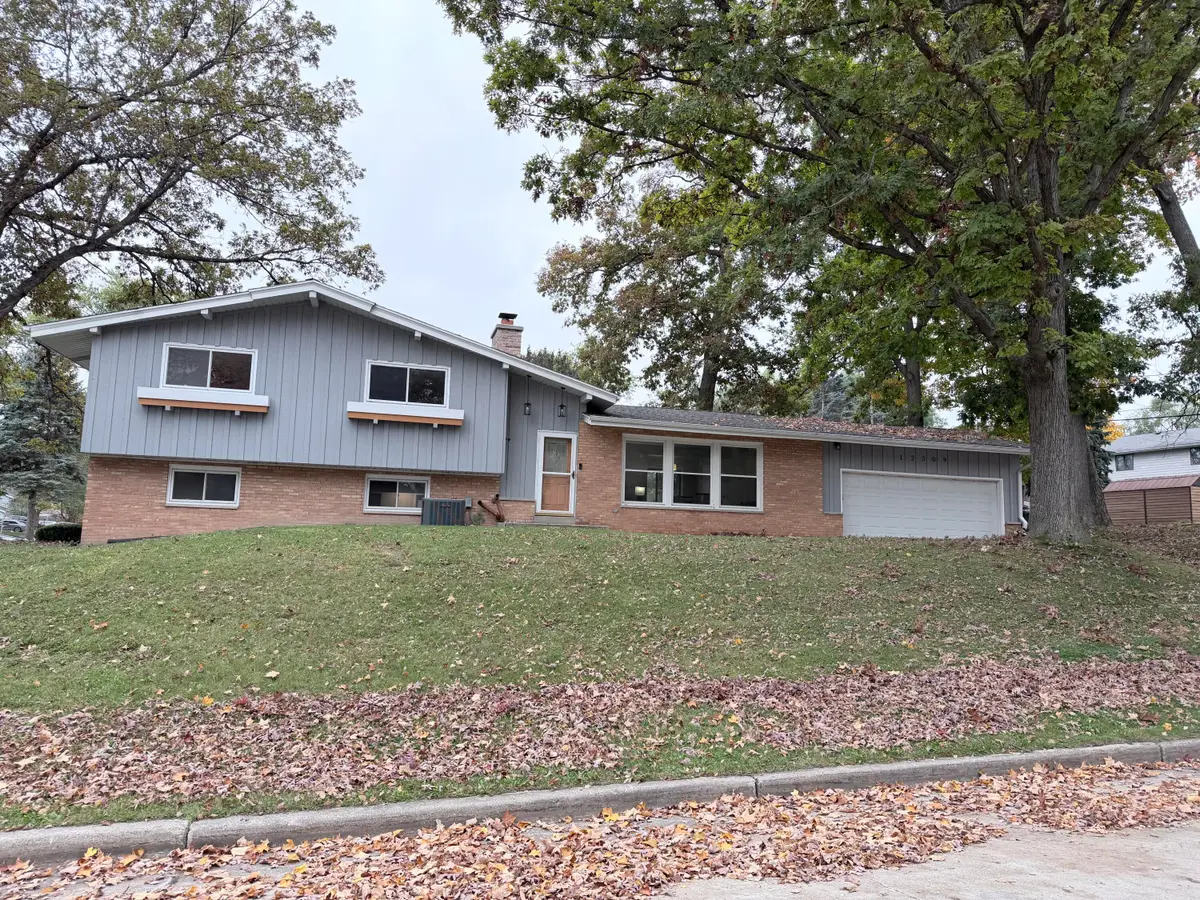 12309 W Euclid Ave, West Allis, WI 53227 - #1