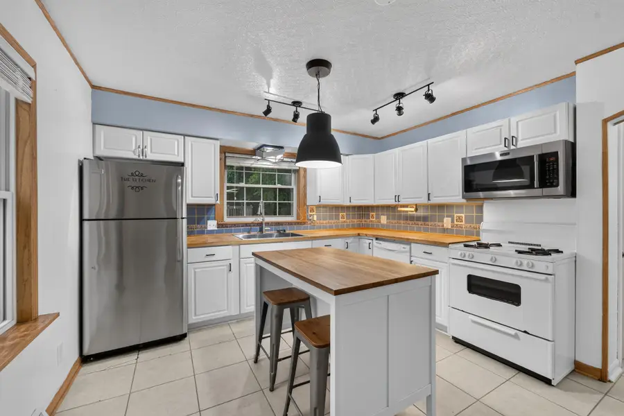 3557 S 45th St, Milwaukee, WI 53220 - #3