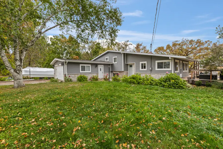 N38 W26910 Glacier Rd, Pewaukee, WI 53072 - #3