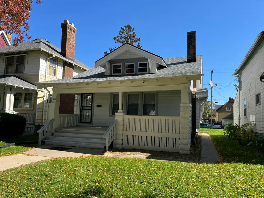 3400 N 15th St, Milwaukee, WI 53206 - #2