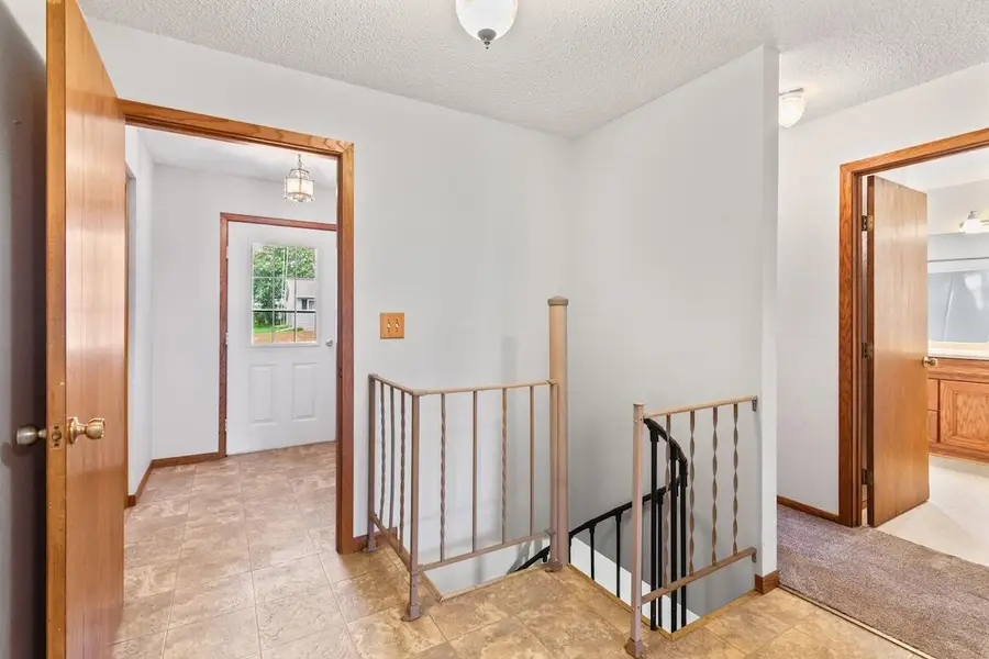 1205 Louisa St, Watertown, WI 53098 - #3
