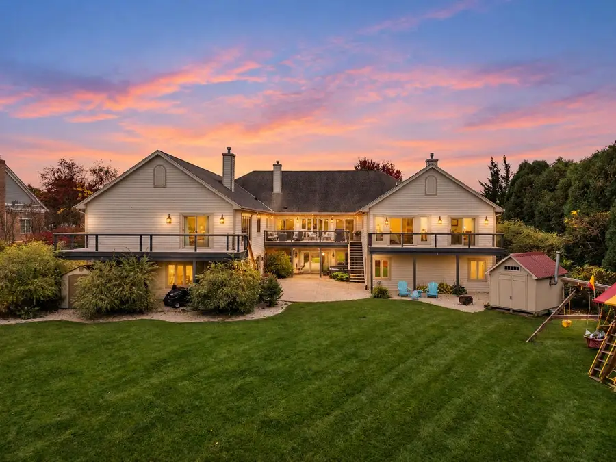 5740 Woodland Hills Dr, Mount Pleasant, WI 53406 - #2