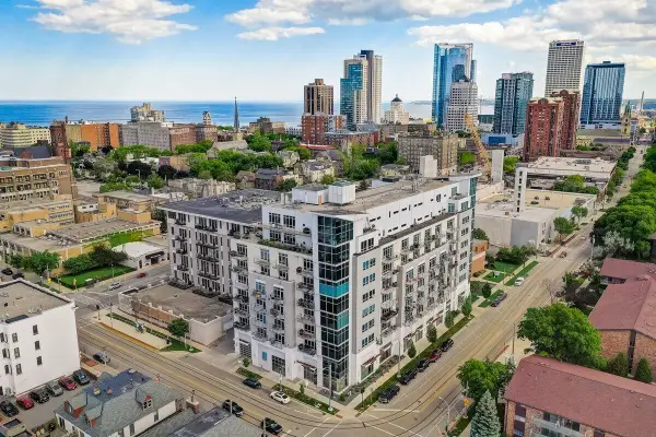 601 E Ogden Ave, Milwaukee, WI 53202