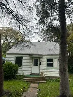3502 W Glendale Ave, Milwaukee, WI 53209