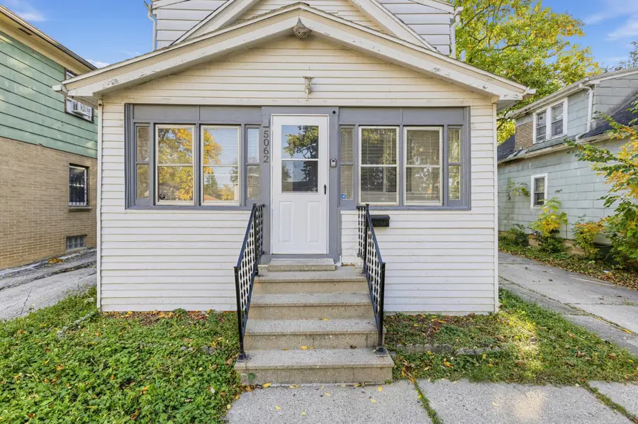 5062 N 54th St, Milwaukee, WI 53218 - #3