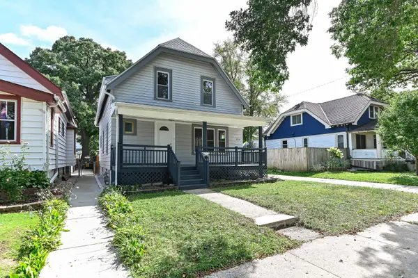 3754 S Rutland Ave, Saint Francis, WI 53235