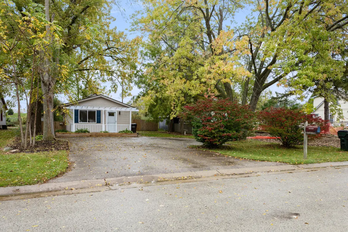 1425 Ellis Ave, Caledonia, WI 53402 - #1