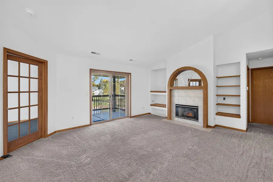 9410 W Loomis Rd, Franklin, WI 53132 - #2