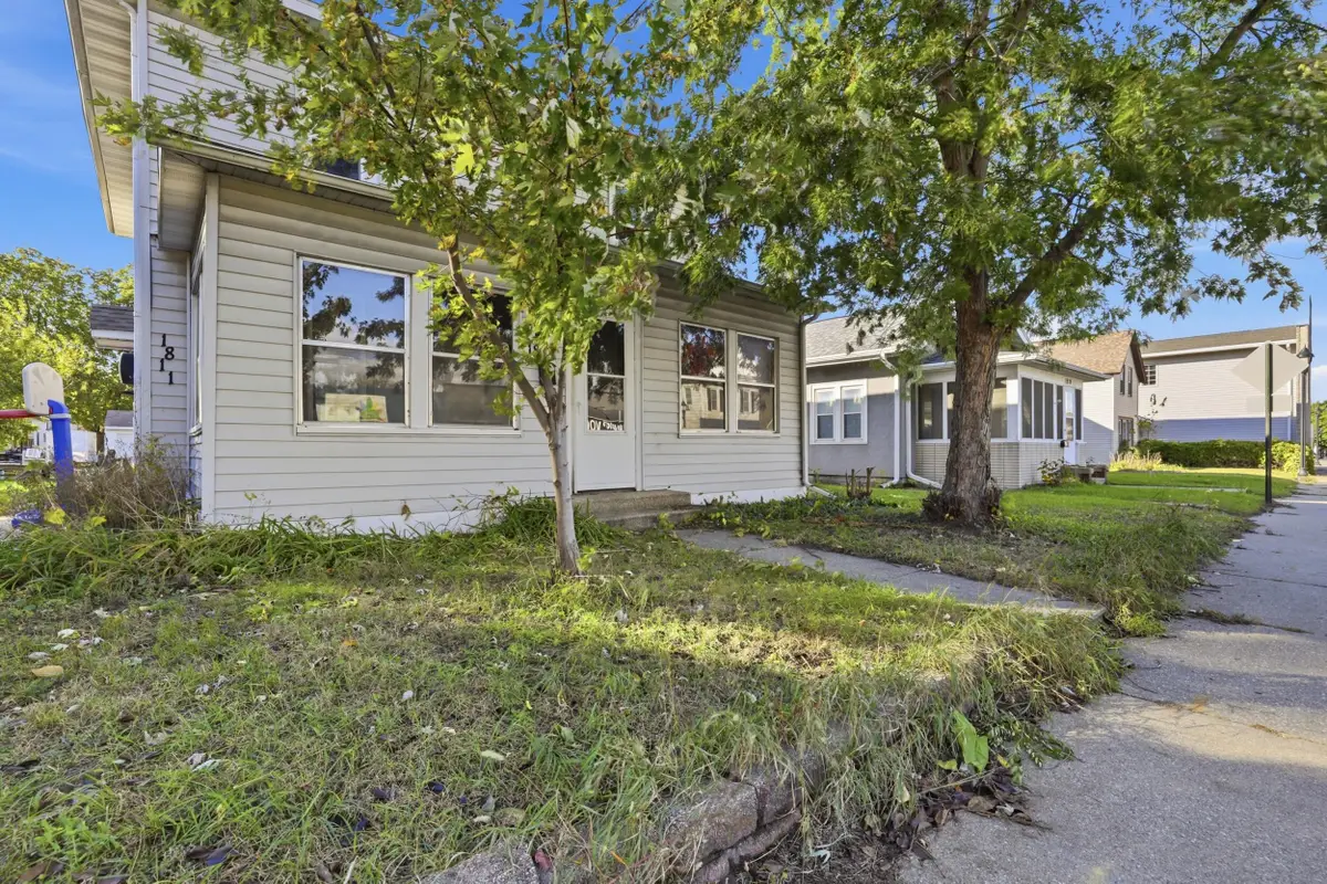 1811 George St, La Crosse, WI 54603 - #1