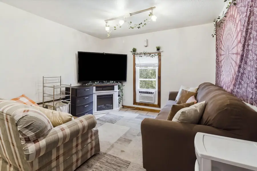 1811 George St, La Crosse, WI 54603 - #3