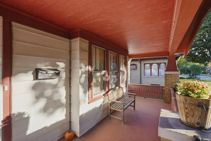 3014 N 47th St, Milwaukee, WI 53210 - #2