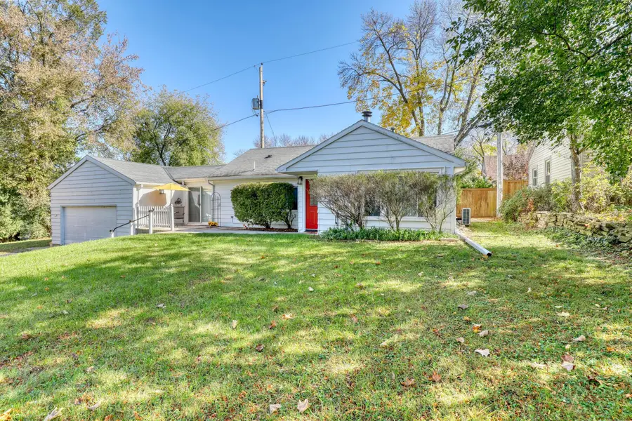 750 N 115th St, Wauwatosa, WI 53226 - #3