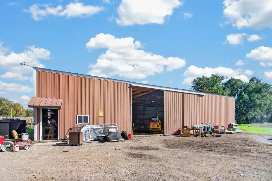 29611 31st St, Salem, WI 53105 - #3