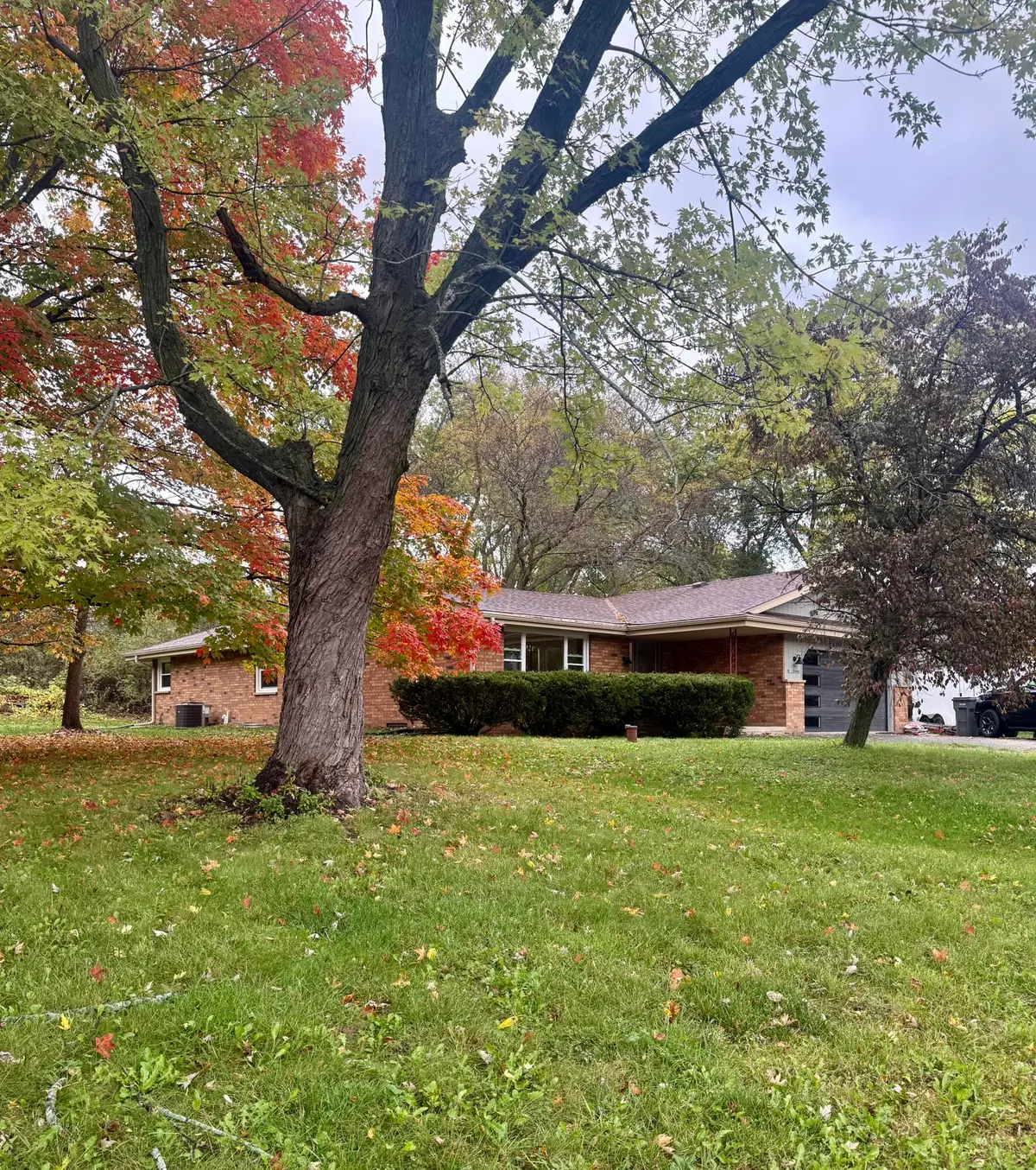 W135S6493 Windsor Rd, Muskego, WI 53150 - #1