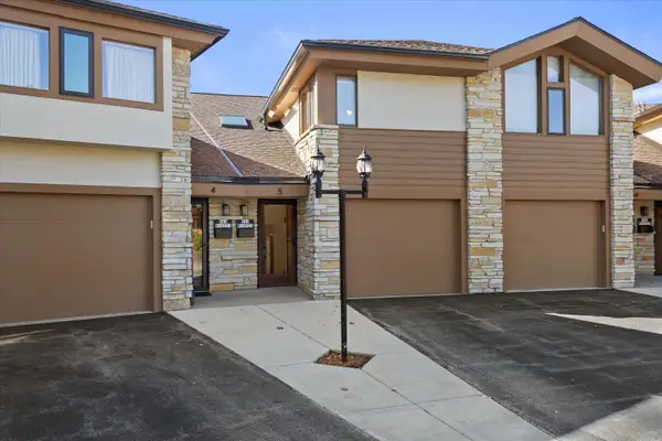 N89W16323 Main St, Menomonee Falls, WI 53051