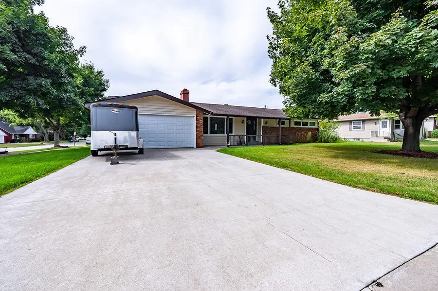 2720 32nd St S, La Crosse, WI 54601 - #3
