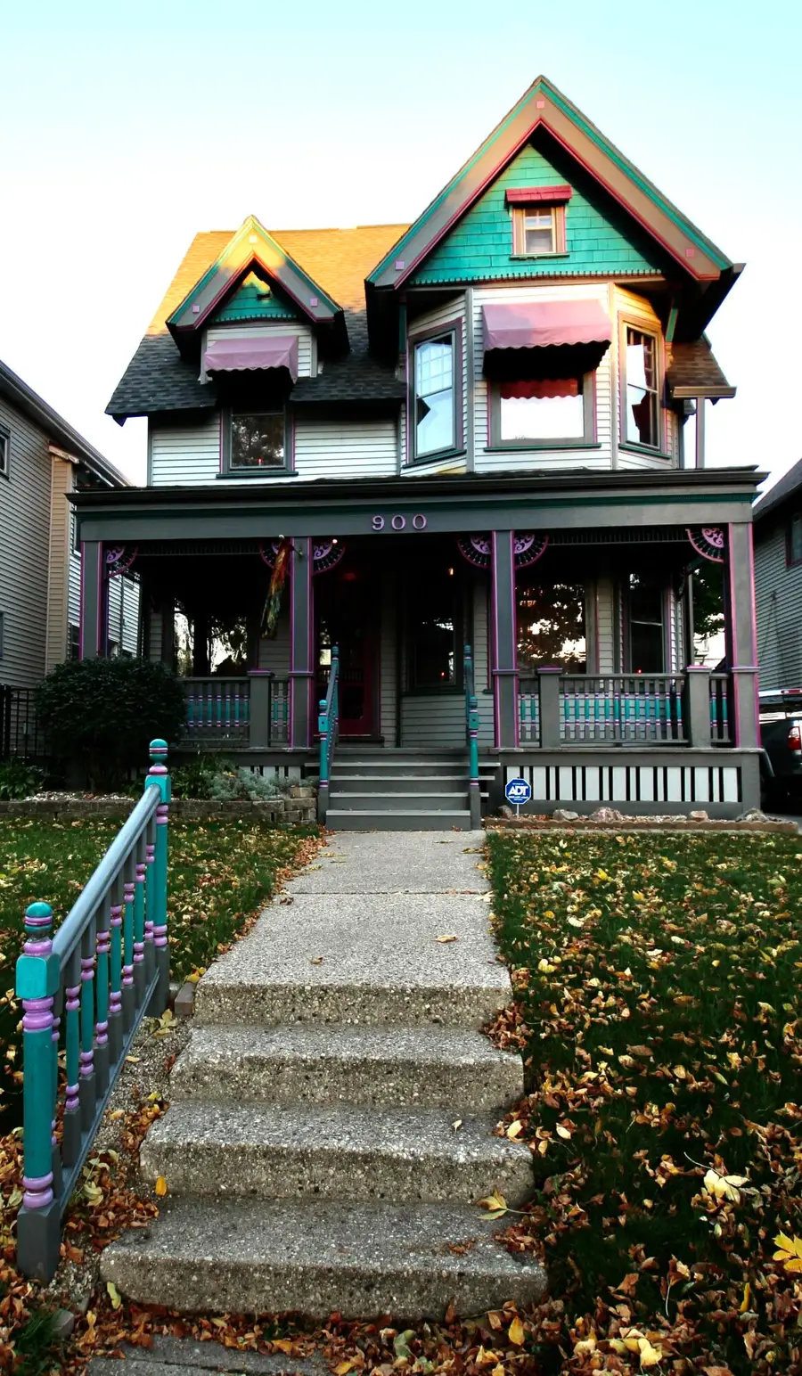 900 S 20th St, Milwaukee, WI 53204 - #2