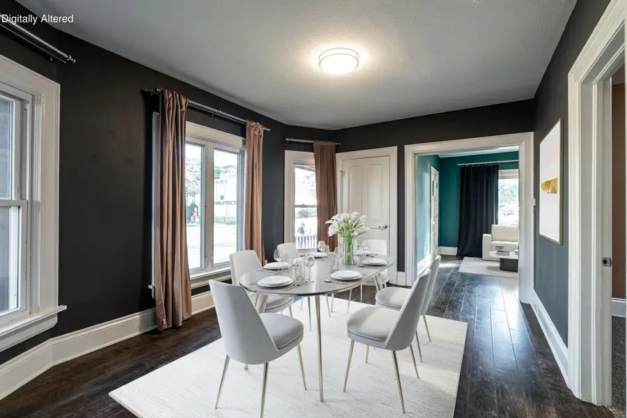 832 E Russell Ave, Milwaukee, WI 53207 - #3