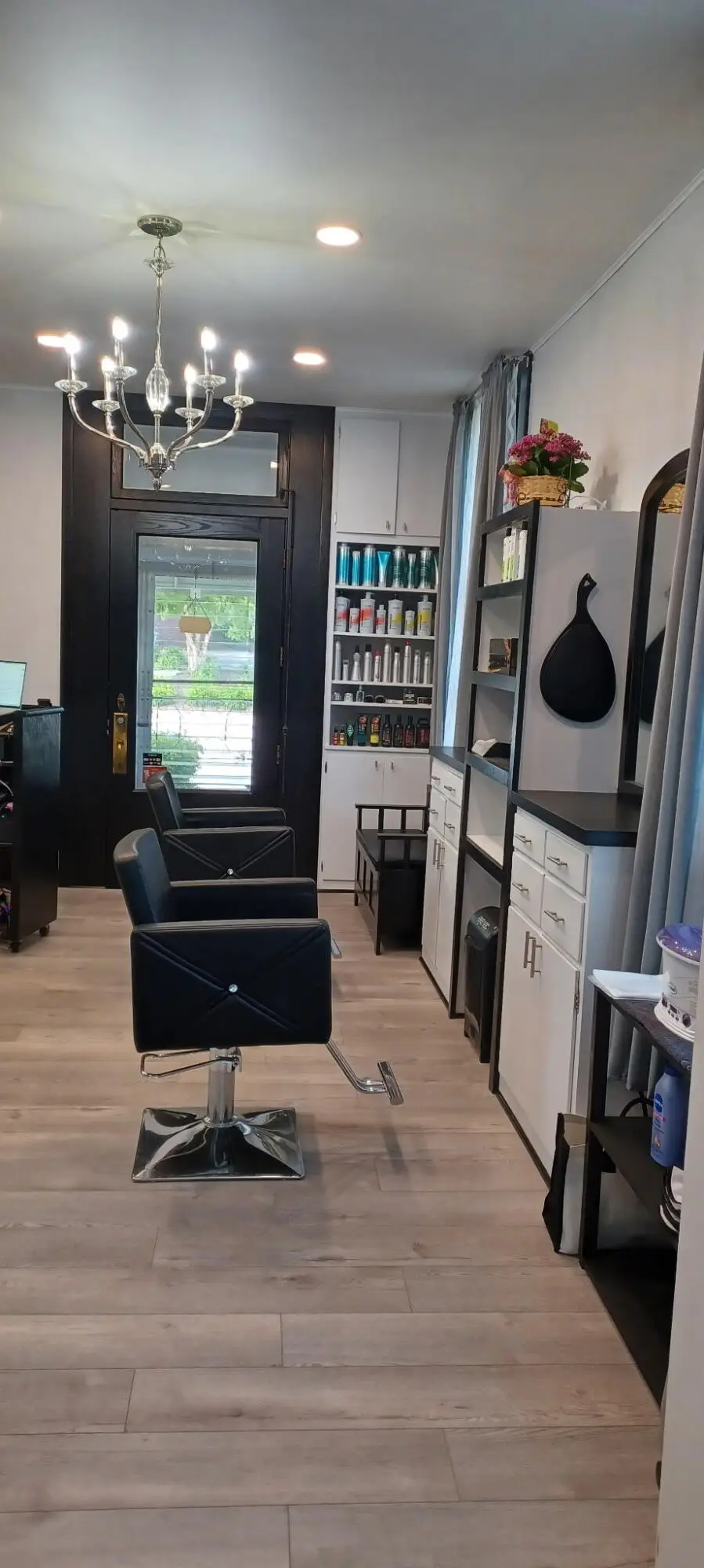 526 Madison Ave, Howards Grove, WI 53083 - #3