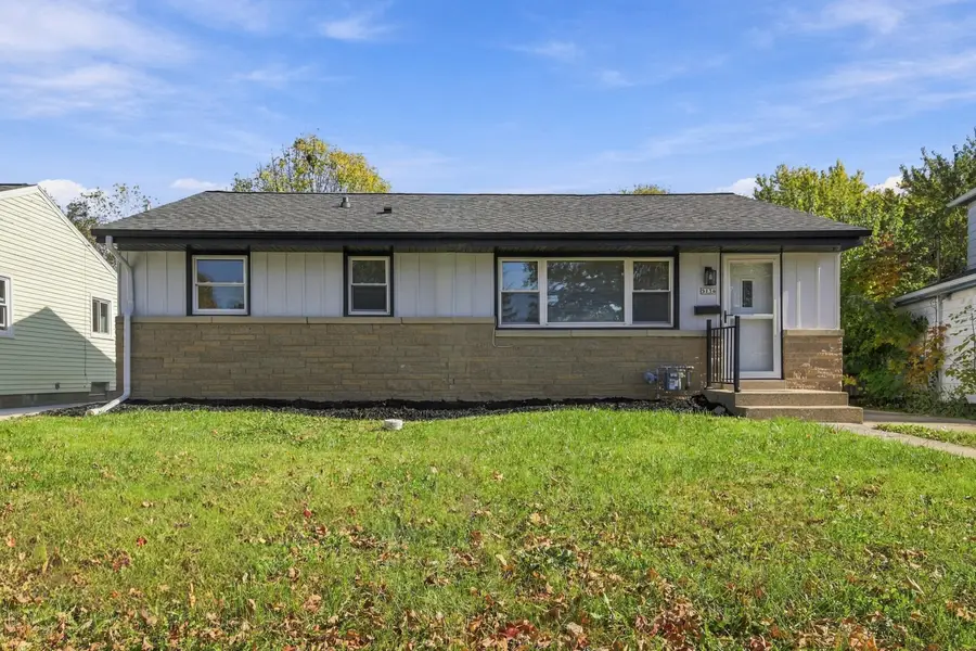 5134 N 81st St, Milwaukee, WI 53218 - #3