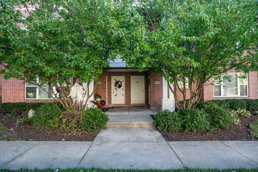 323 55th St, Kenosha, WI 53140 - #2