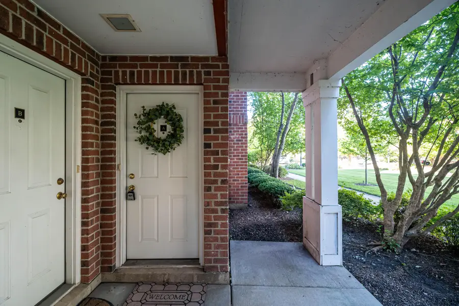 323 55th St, Kenosha, WI 53140 - #3