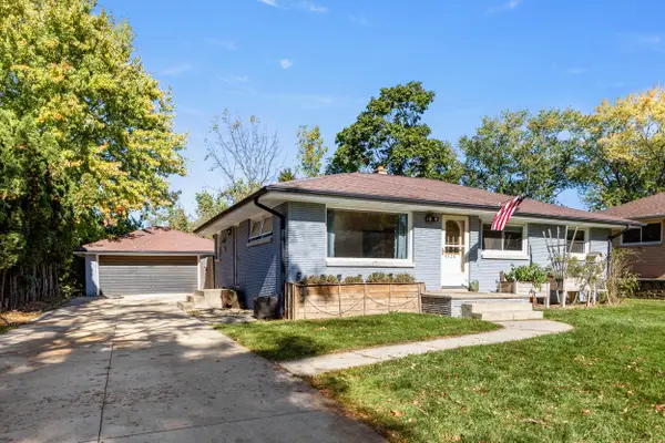 4436 W Dunwood Rd, Brown Deer, WI 53223