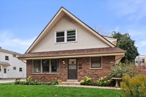 3179 S 77th St, Milwaukee, WI 53219
