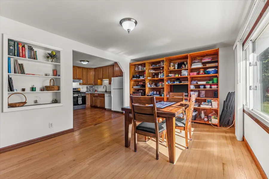 4220 E Alton Rd, Oak Creek, WI 53154 - #2