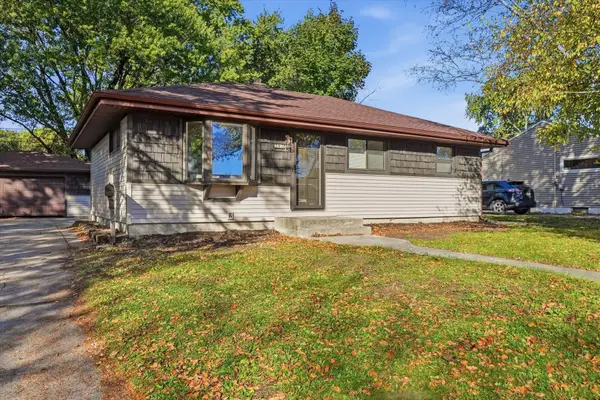 745 10th Ave, Grafton, WI 53024