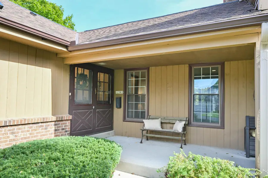 12583 N Woodberry Dr, Mequon, WI 53092 - #2