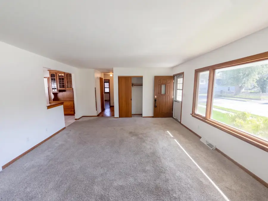 2322 Cooper Ave, Sheboygan, WI 53083 - #3