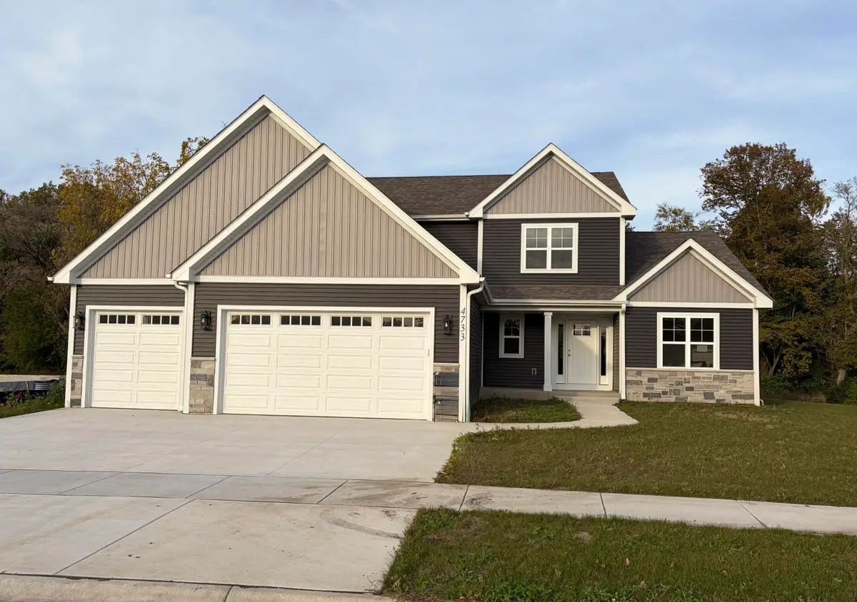 4733 Piper Ln, Mount Pleasant, WI 53403 - #1
