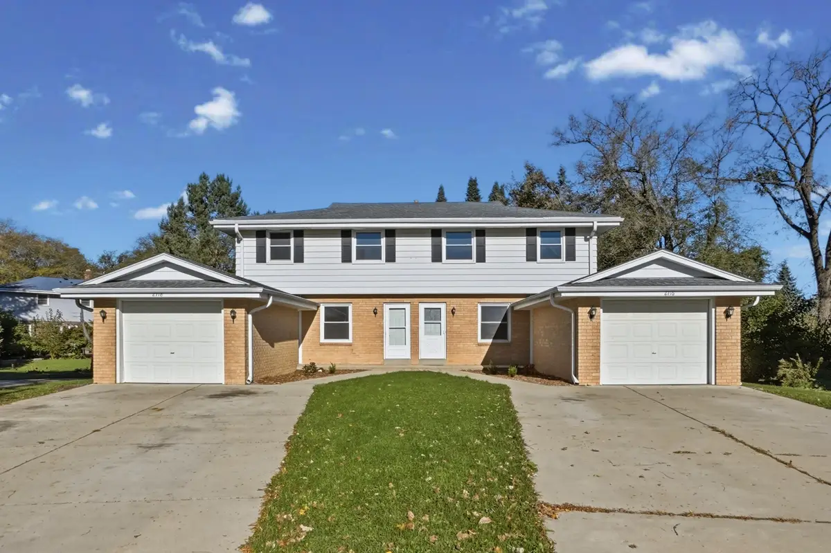 2716 Welsh Ct, Waukesha, WI 53188 - #1