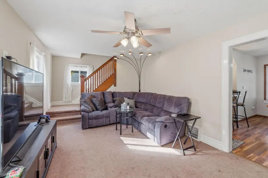 406 N Park Ave, Fond Du Lac, WI 54935 - #2