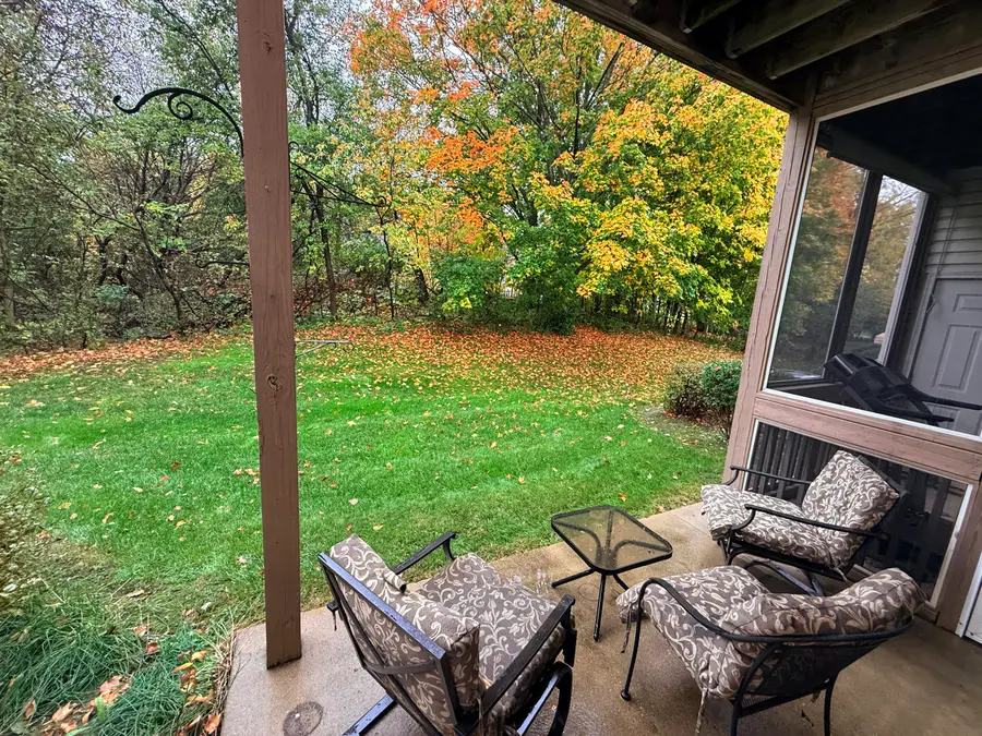 9211 S 54th St, Franklin, WI 53132 - #2