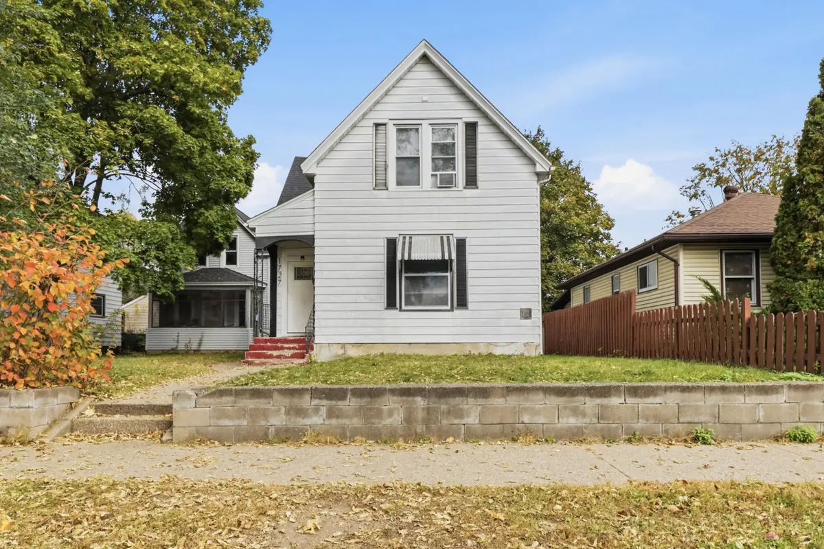 1725 Mississippi St, La Crosse, WI 54601 - #1