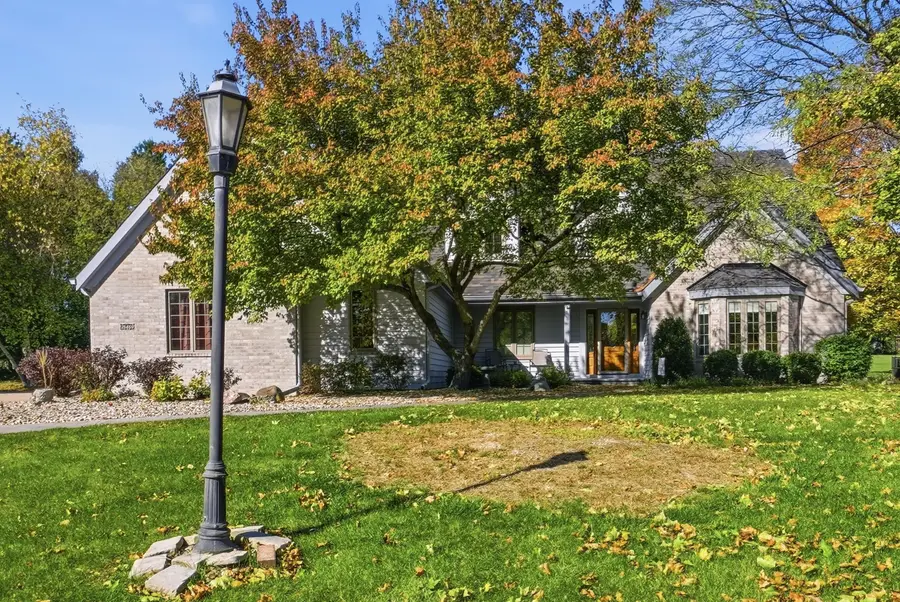 N25W26469 Fox Den Ct, Pewaukee, WI 53072 - #3