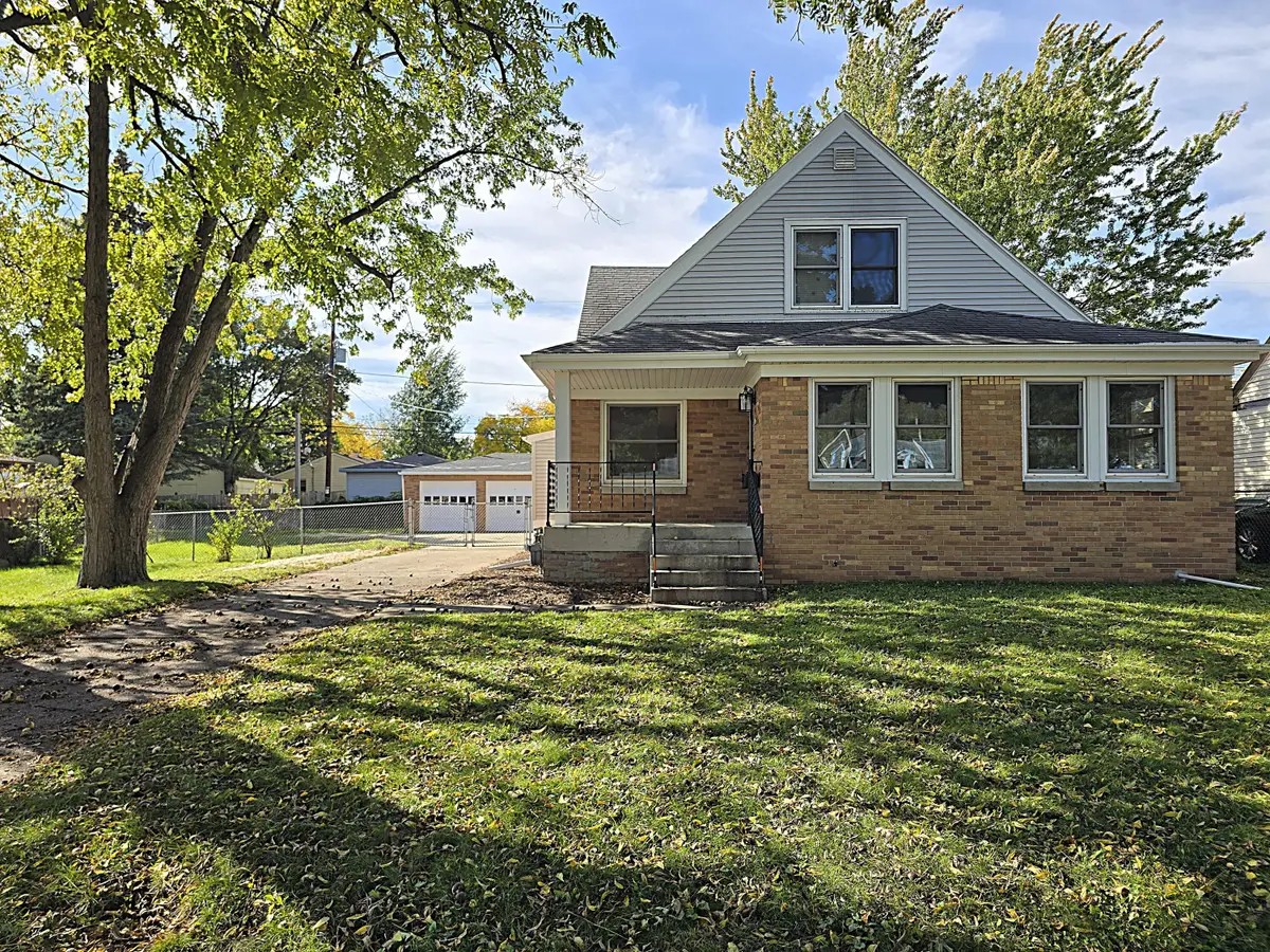 4837 N 56th St, Milwaukee, WI 53218 - #1