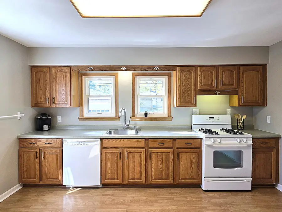 4837 N 56th St, Milwaukee, WI 53218 - #3