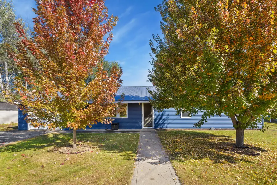 W7848 Maple Dr, Onalaska, WI 54650 - #2