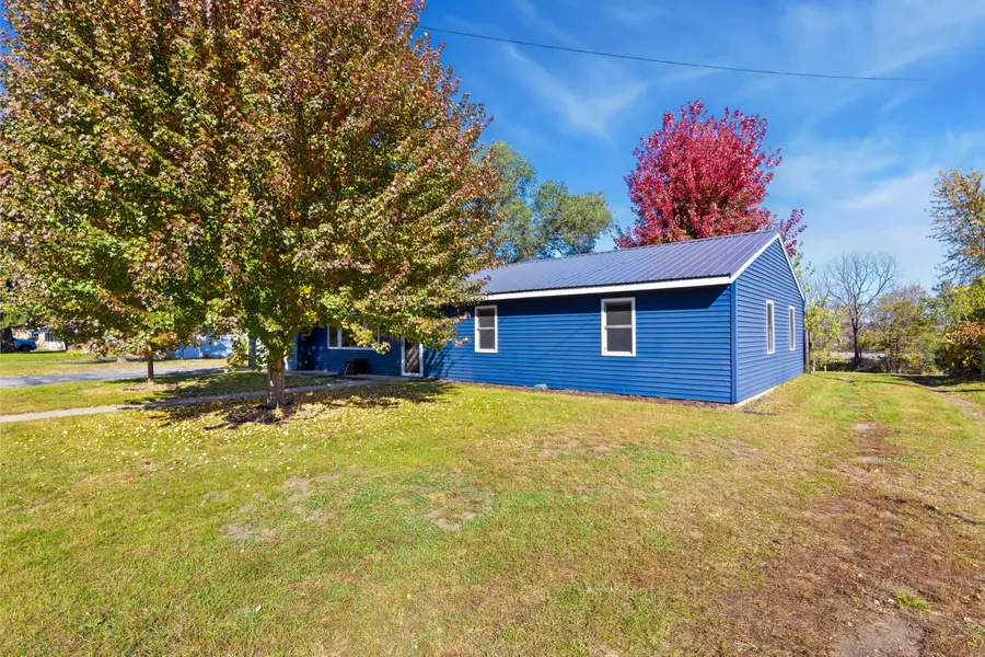 W7848 Maple Dr, Onalaska, WI 54650 - #3