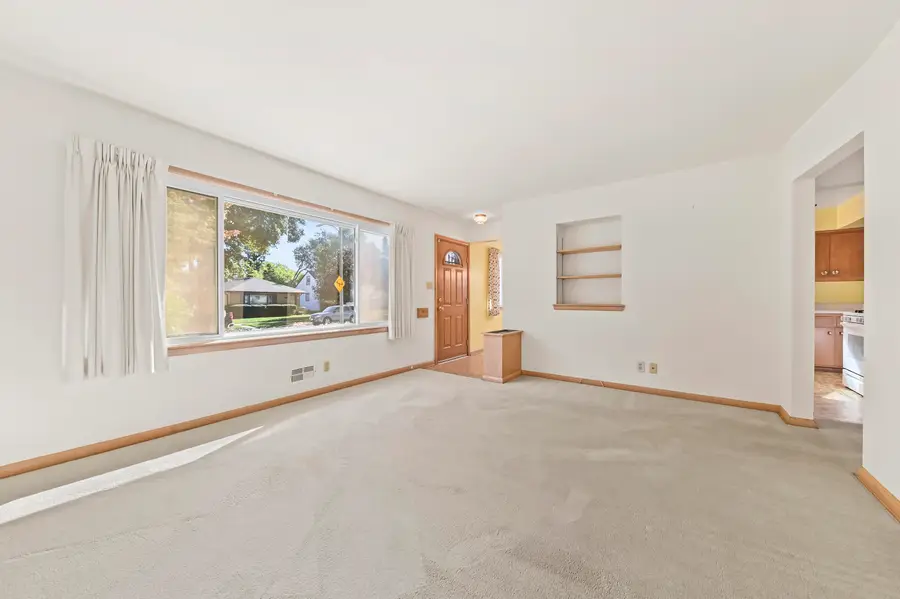 4741 N 73rd St, Milwaukee, WI 53218 - #2